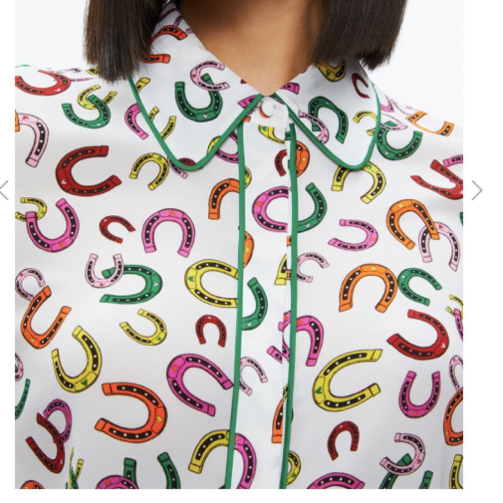 Alice + Olivia | Willa Placket Top (Lucky You)